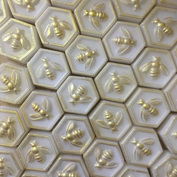 Ręcznie robione mydełka Bee Soap